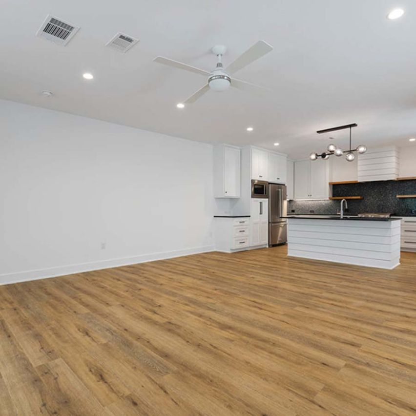 Venetian White Oak Rigid Core Vinyl