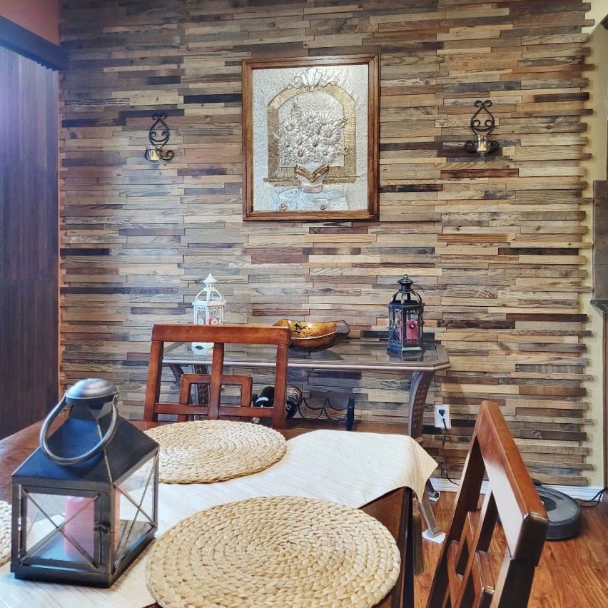 3D Textured Reclaimed Pine Walling 7.9