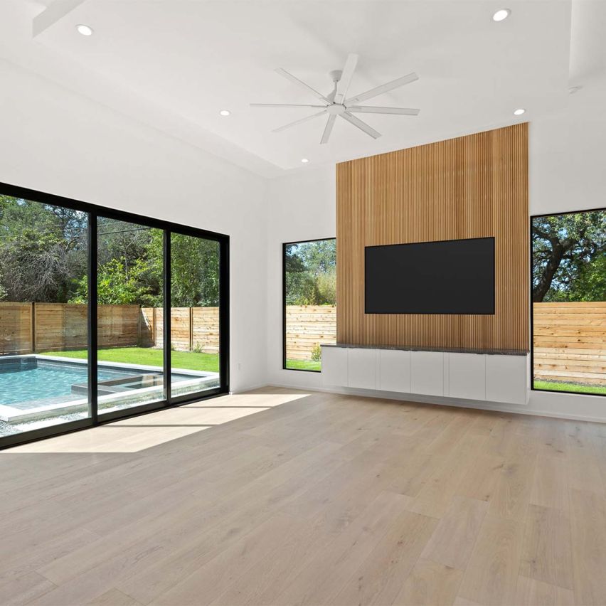 Wire Brushed St. Moritz White Oak Flooring - 7.5