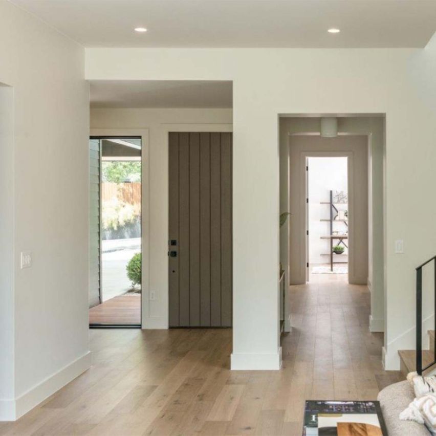Wire Brushed Lisbon White Oak Flooring - 7.5