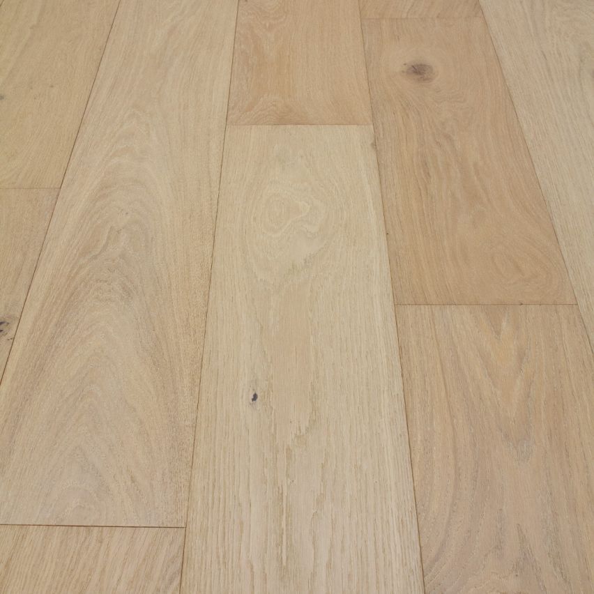 Wire Brushed Beacon White Oak Flooring - 8.5
