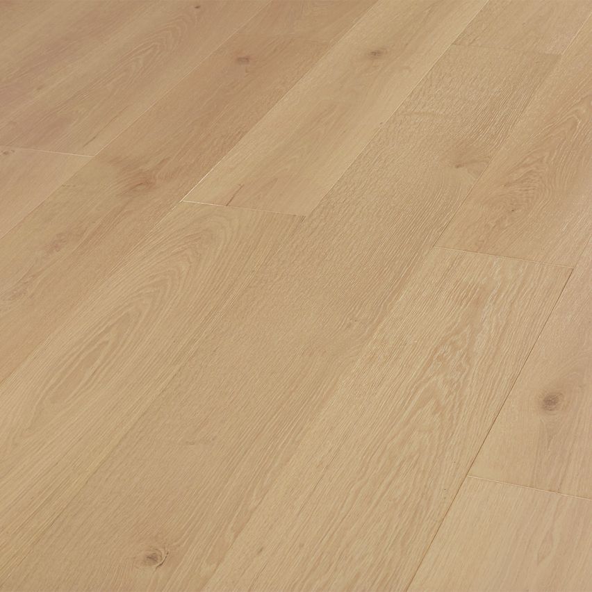 Wire Brushed Carmel White Oak Flooring - 9.5