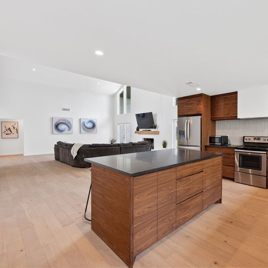 Wire Brushed Chalet White Oak 5