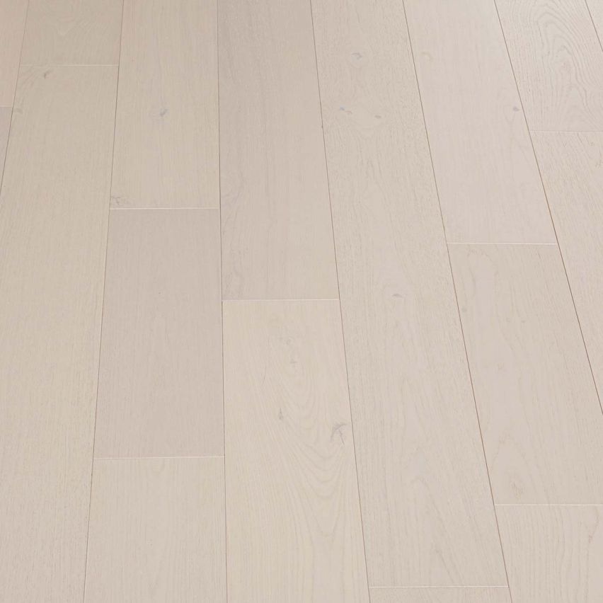 Wire Brushed Glacier Hickory Flooring - 7.5
