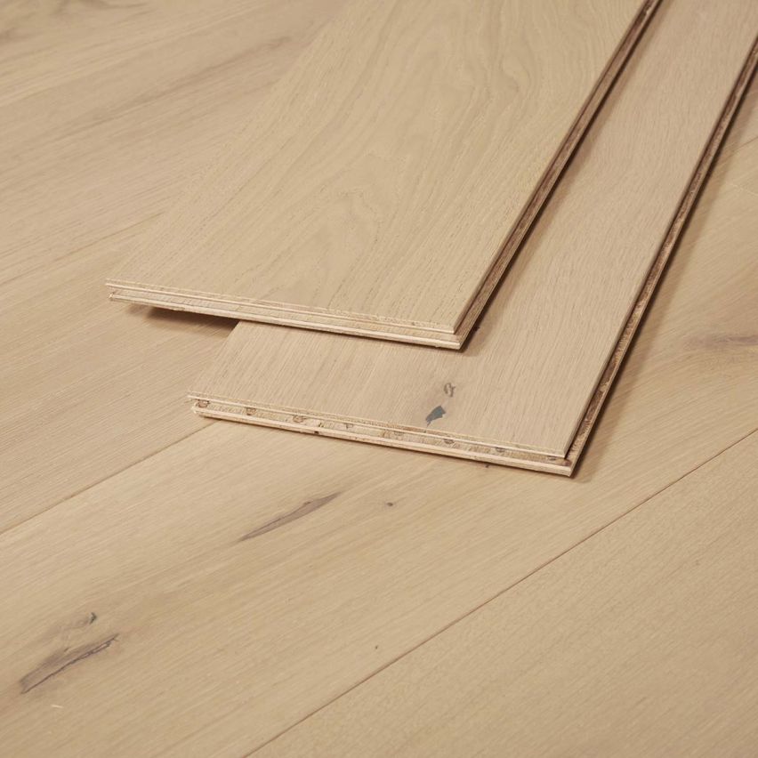 Wire Brushed Lisbon White Oak Flooring - 7.5