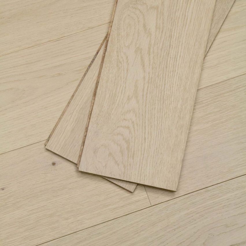 Wire Brushed St. Moritz White Oak Flooring - 7.5