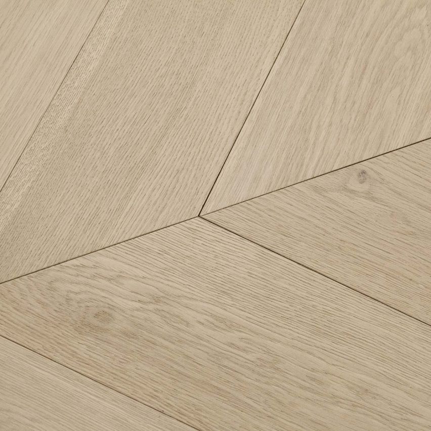 Wire Brushed St. Moritz Chevron White Oak Flooring - 5