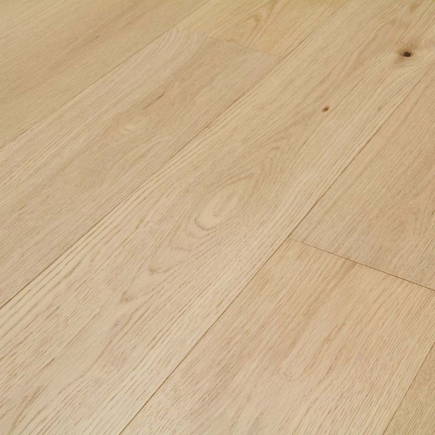 Wire Brushed Taos White Oak Flooring - 7.5