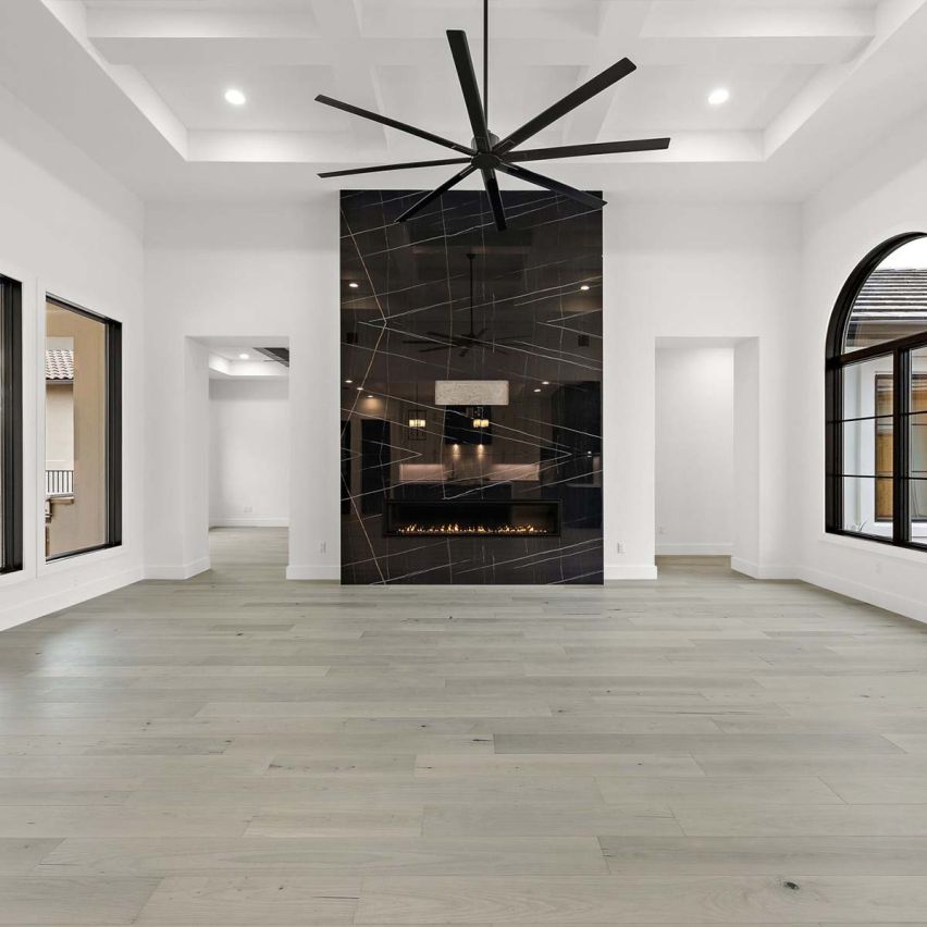 Smooth Valencia Maple Flooring - 7.5