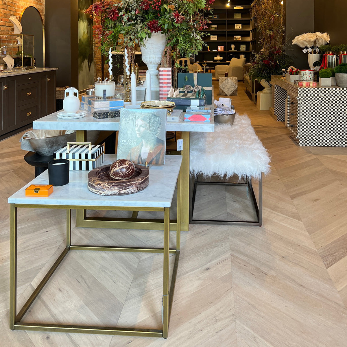 St. Moritz Chevron White Oak