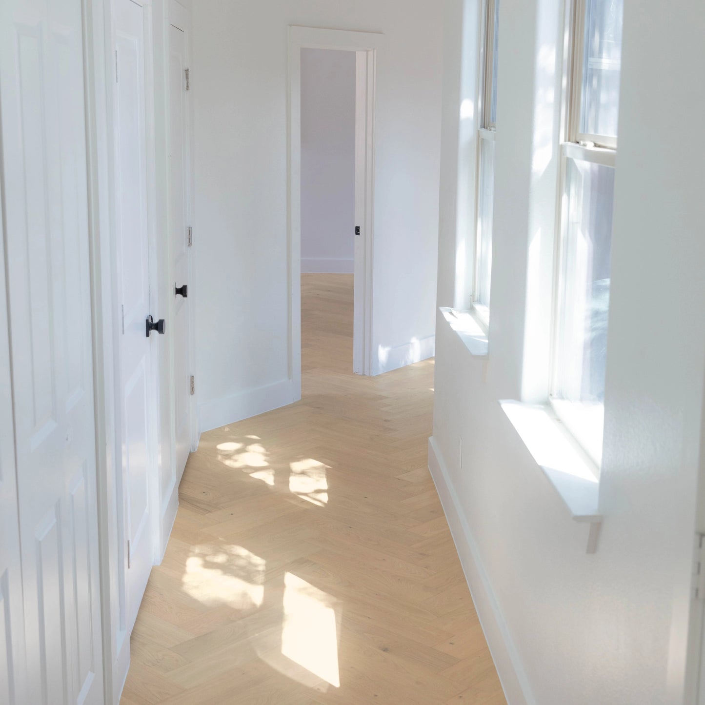 Chalet Herringbone White Oak