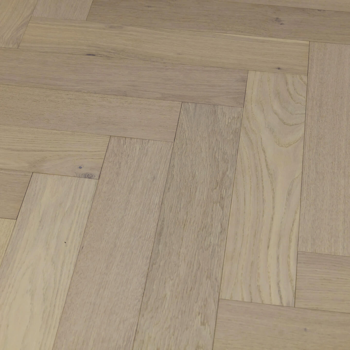 Zurich Herringbone European Oak